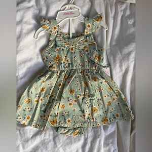 🧸Floral butterfly dress